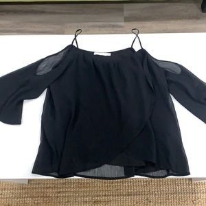 Black off the shoulder lush blouse